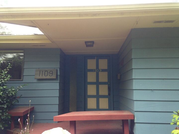 Property Photo:  1109 Calhoun St  WA 98368 