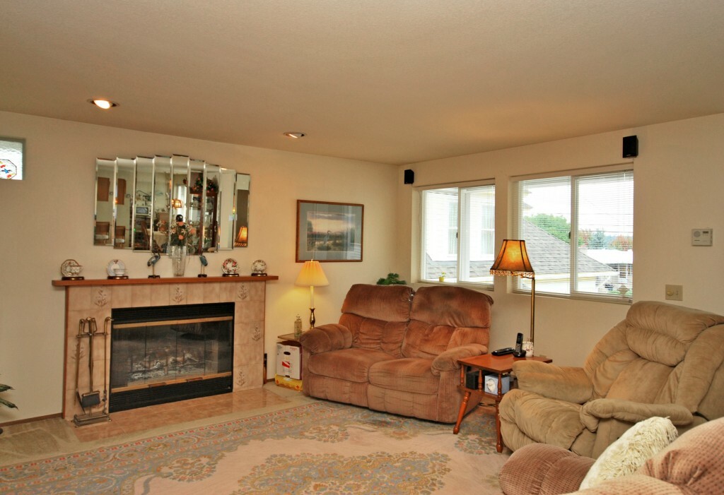 Property Photo:  2442 NW 64th St  WA 98107 