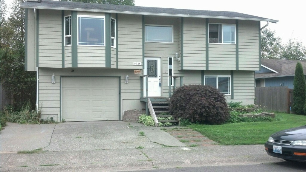 Property Photo:  5326 105th St NE  WA 98270 