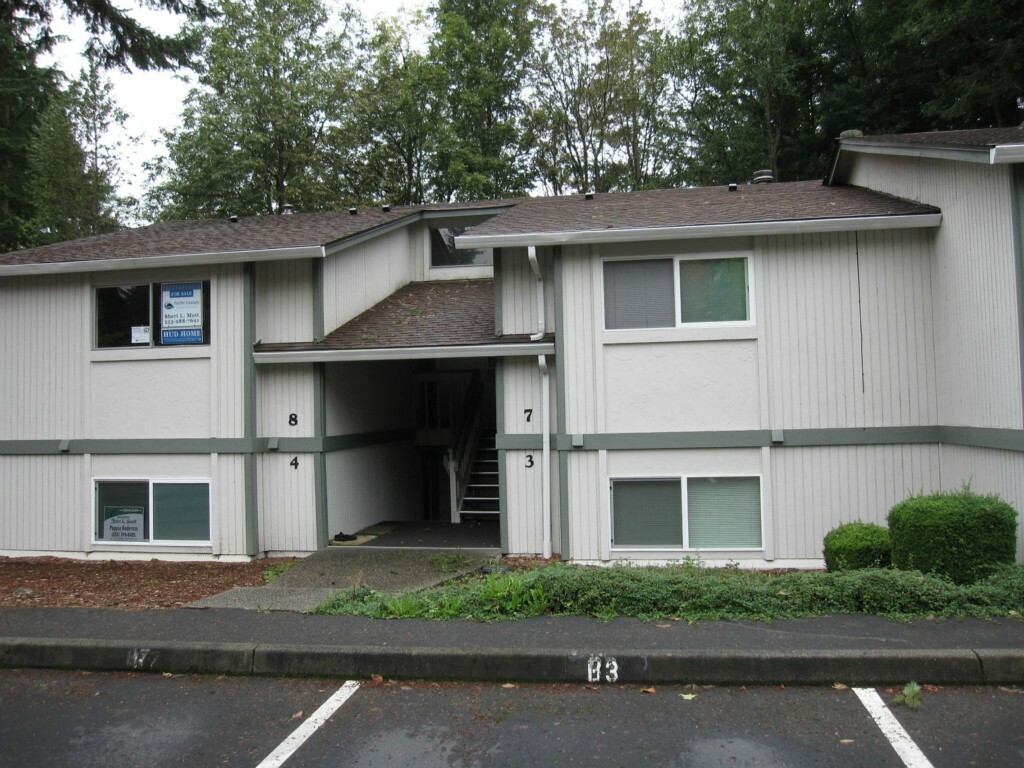 Property Photo:  431 S 321st Place B4  WA 98003 