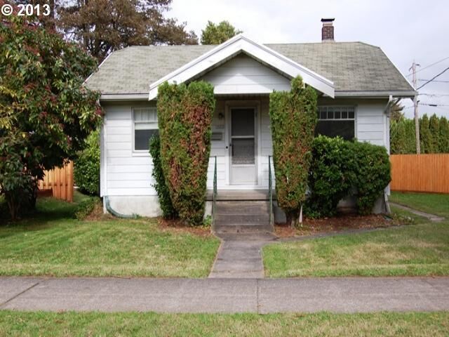 3933 N Willis Blvd  Portland OR 97217 photo