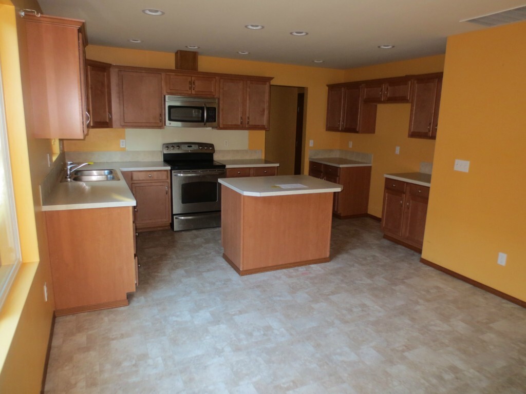 Property Photo: 18721 18th Ave W WA 98036
