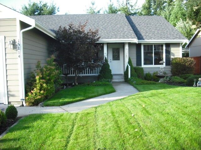 Property Photo: 15814 104th Ave SE WA 98597