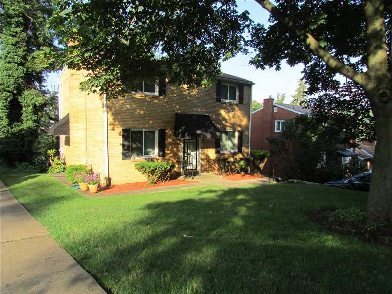 Property Photo:  2030 Sonny Street  PA 15221 