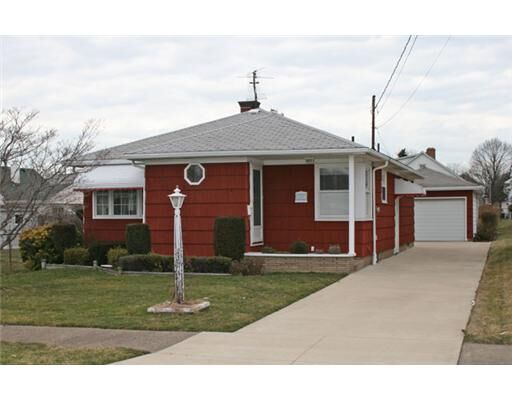 Property Photo: 1050 W 35th Street PA 16508