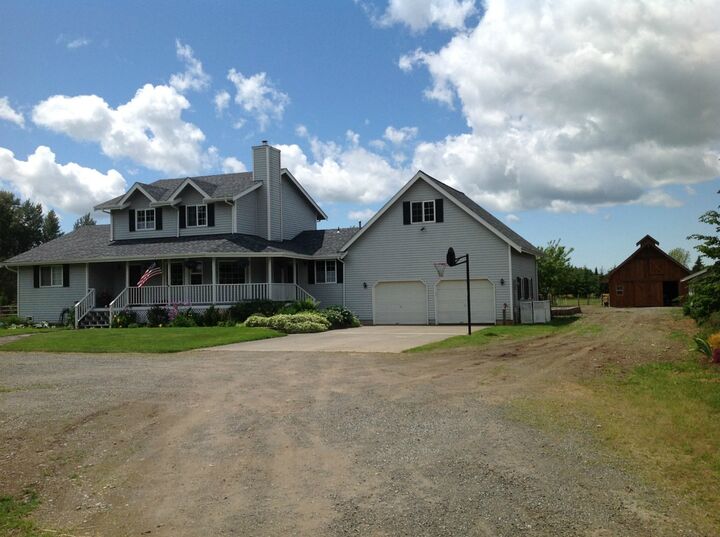 Property Photo: 6527 Woodlyn Rd WA 98248