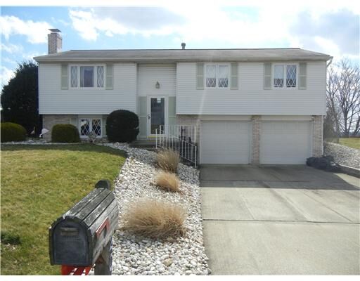 Property Photo: 2091 Guinevere Drive PA 15642