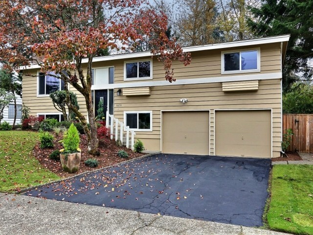 Property Photo:  16213 NE 18th St  WA 98008 