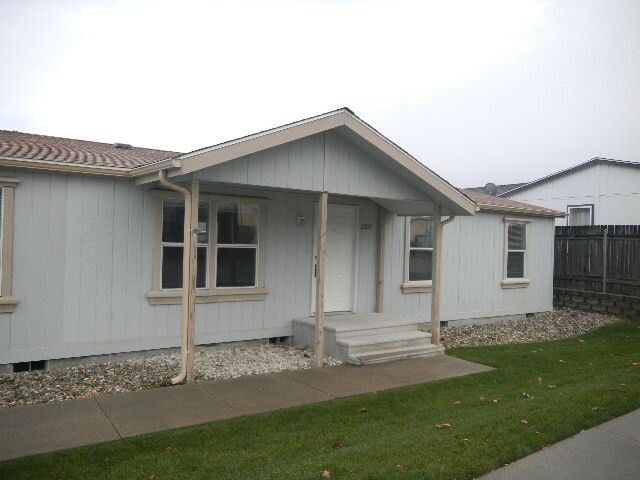 Property Photo: 2107 Honeysett Rd WA 98802