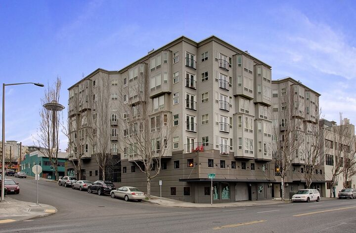 3028 Western Ave 210  Seattle WA 98121 photo