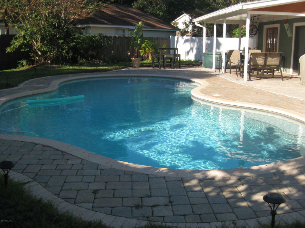 Property Photo:  2224 Indian Springs Drive  FL  