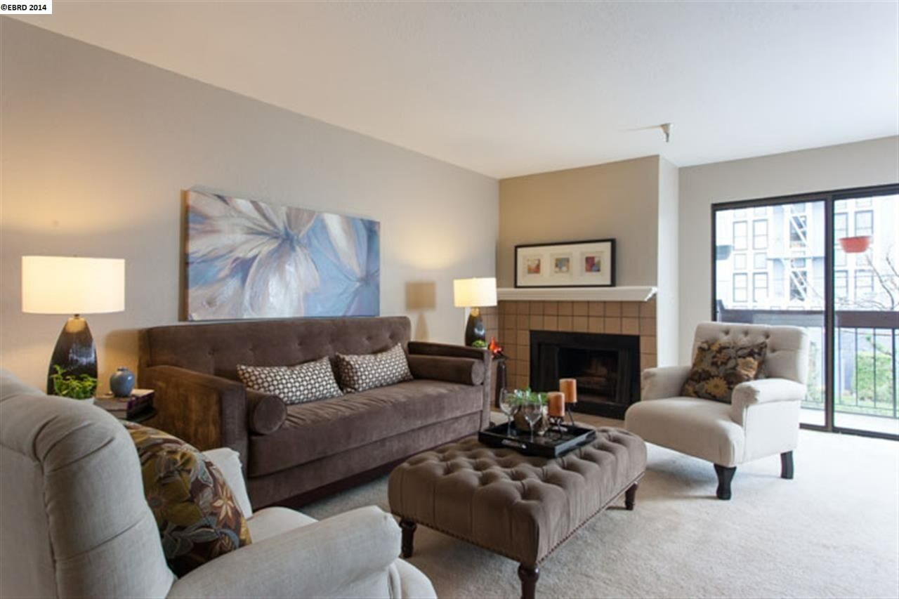 Property Photo:  295 Lenox Ave 201  CA 94610-4674 