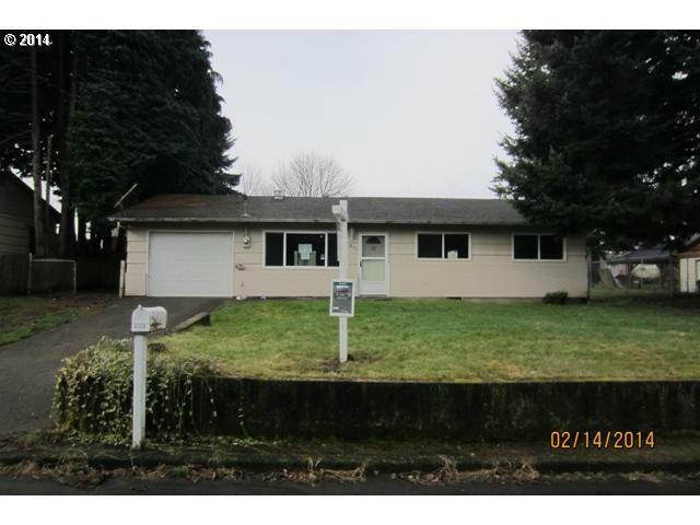 Property Photo:  8100 NE 101st Ave  WA 98662 