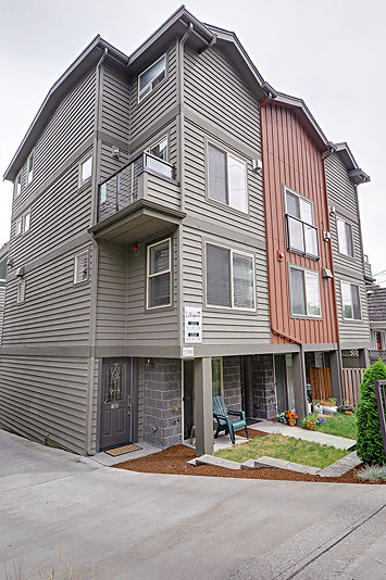 Property Photo:  1510C Taylor Ave N  WA 98109 