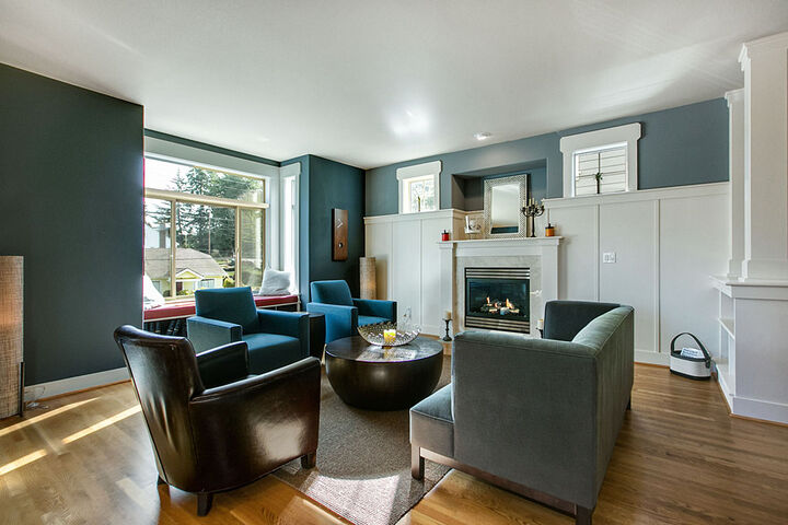 Property Photo: 9113 25th Avenue NE WA 98115