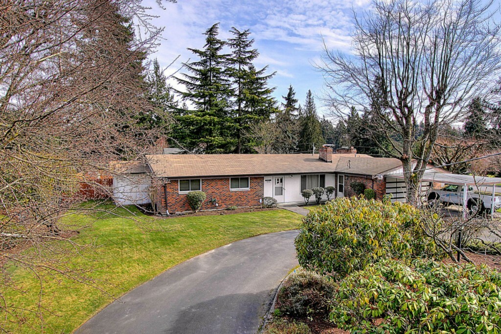 Property Photo:  9919 58th  Avenue Ct E  WA 98373 