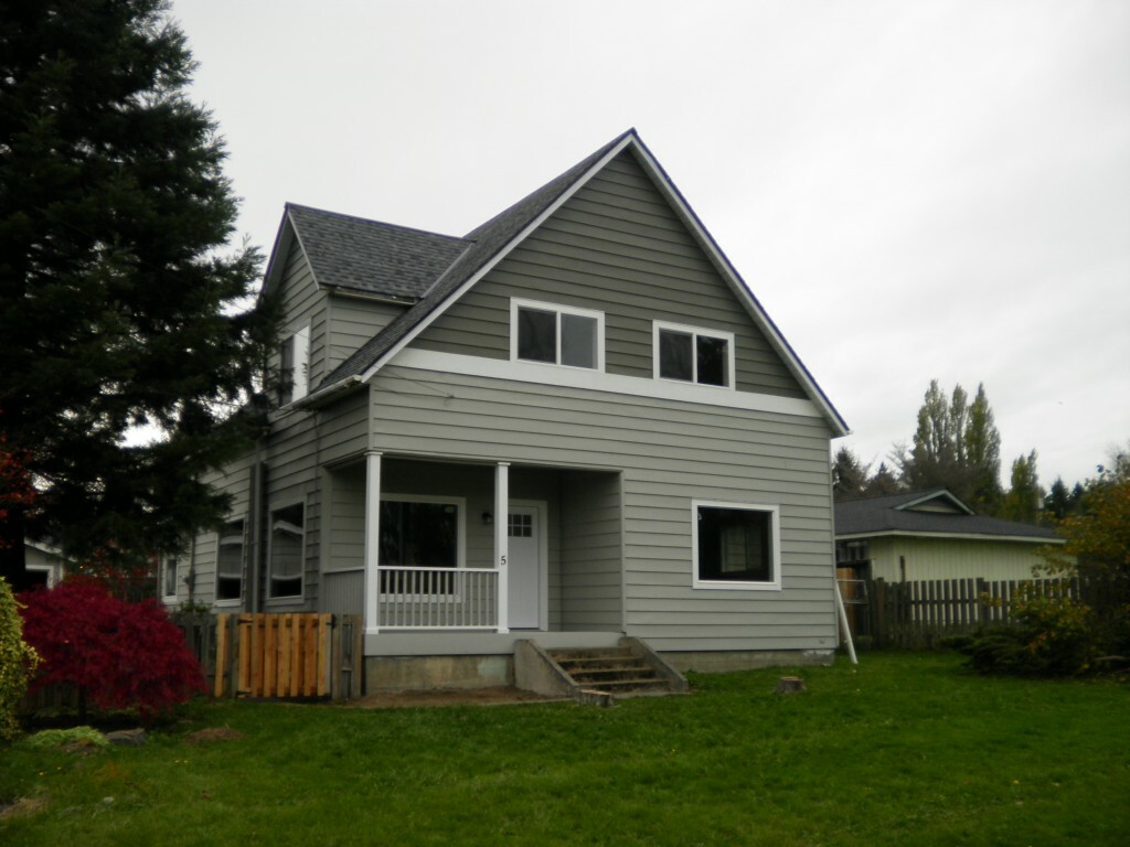 Property Photo:  3015 Perry Avenue  WA 98310 