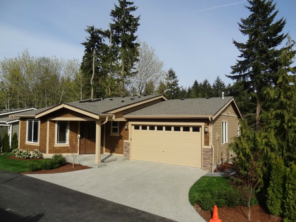 Property Photo:  8721 Main Street  WA 98026 