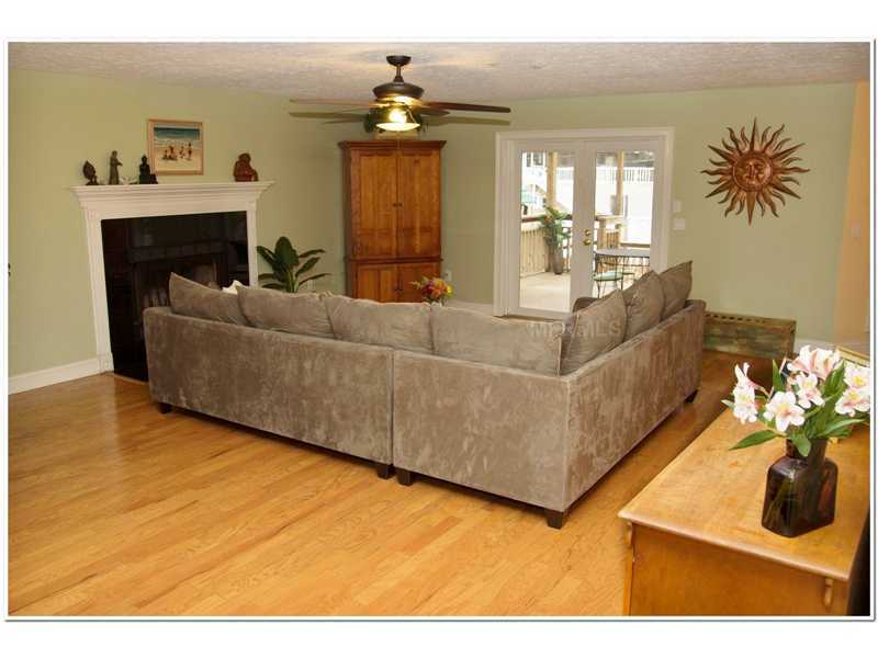 Property Photo: 510 Wideview Avenue FL 34689
