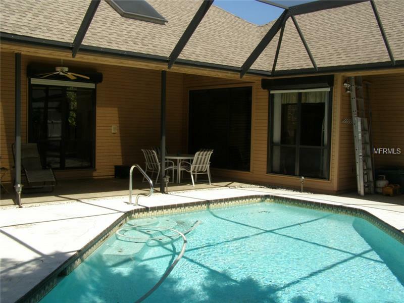 Property Photo:  10460 Longwood Drive  FL 33777 