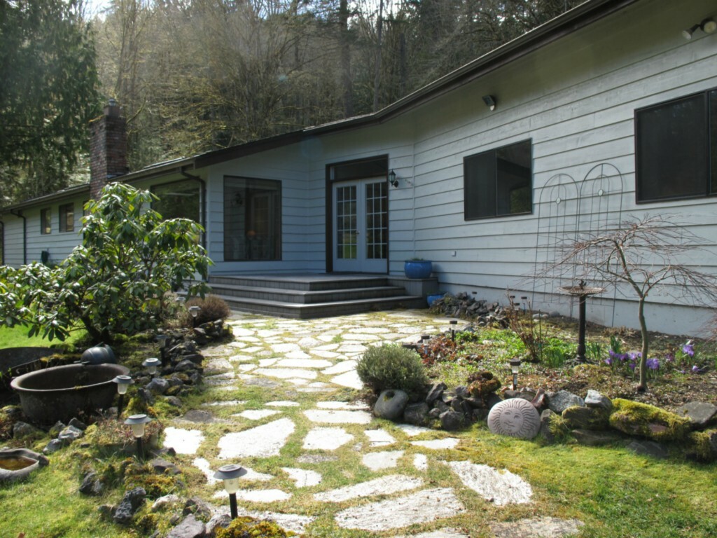 Property Photo:  6804 S Mount Angeles Rd  WA 98362 