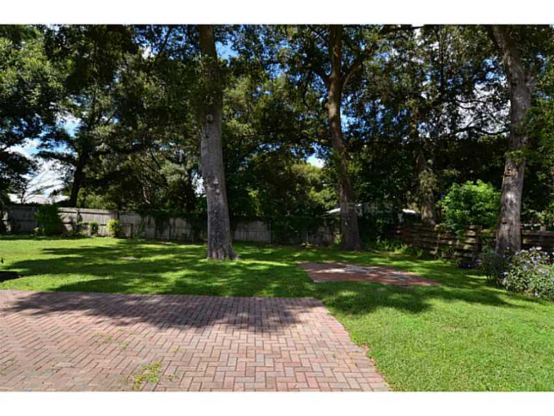 Property Photo:  704 Childers Loop  FL 33511 