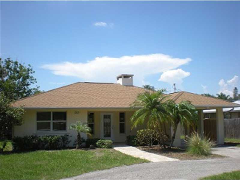 Property Photo: 217 Magellan Drive FL 34243