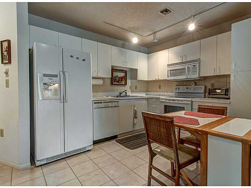 Property Photo: 4523 Park Lake Terrace S 38 FL 34209