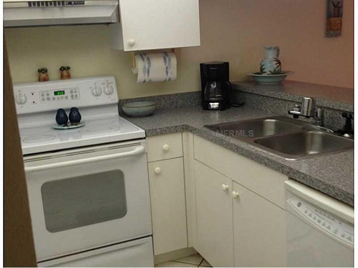 Property Photo:  756 White Pine Tree Road 105  FL 34285 