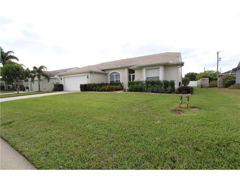 Property Photo:  4545 Dover Street Circle E  FL 34203 