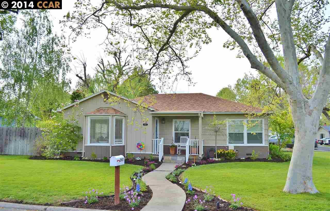Property Photo:  2907 Eccleston Ave  CA 94597-1818 