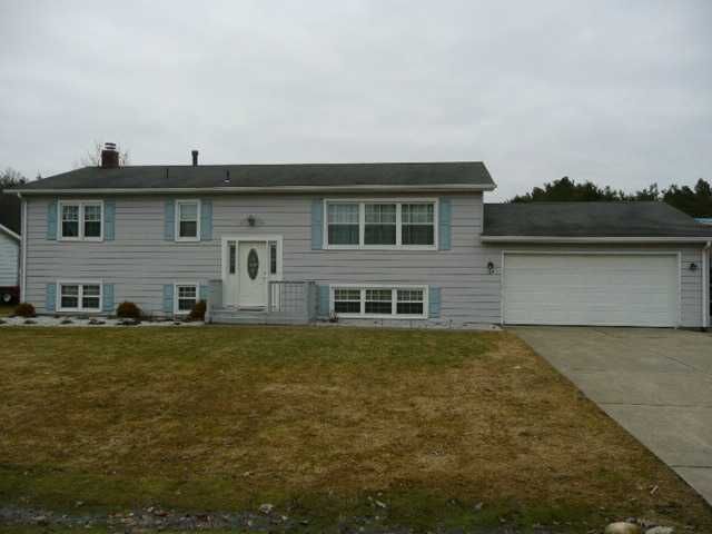 Property Photo:  104 Sherwood Drive  PA 16412 