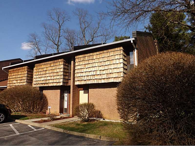 Property Photo:  2 Forest Green  PA 15108 