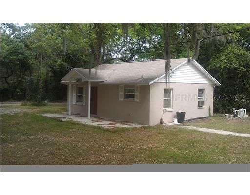 Property Photo:  9501 Peer Drive  FL 32817 