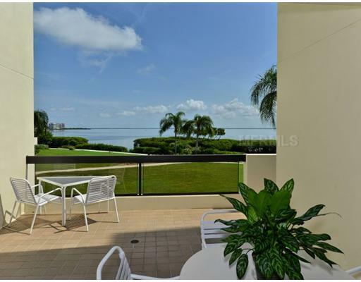 Property Photo:  2016 Harbourside Drive 312  FL 34228 