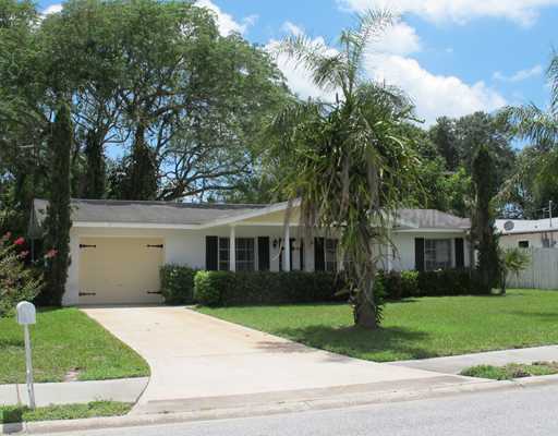 Property Photo:  3336 7th Street  FL 34237 