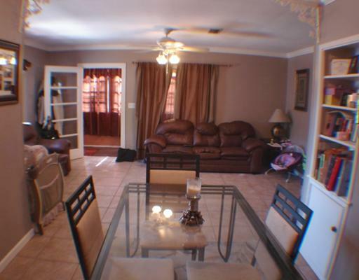 Property Photo:  211 Kingston Street S  FL 33711 