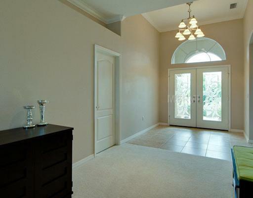 Property Photo: 612 River Crane Street FL 34212
