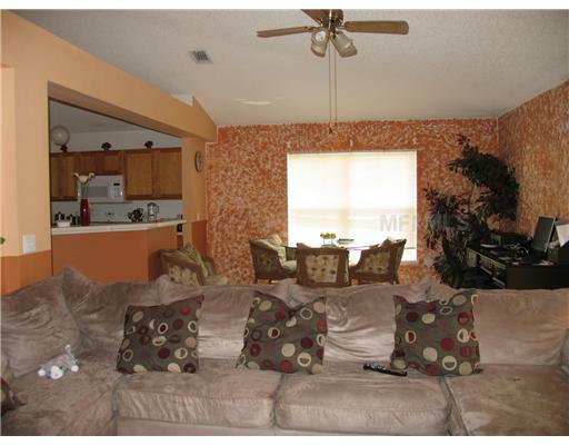 Property Photo:  6911 Waterbrook Court  FL 33534 