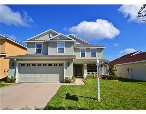 Property Photo:  11122 Goldenrod Fern Drive  FL 33569 