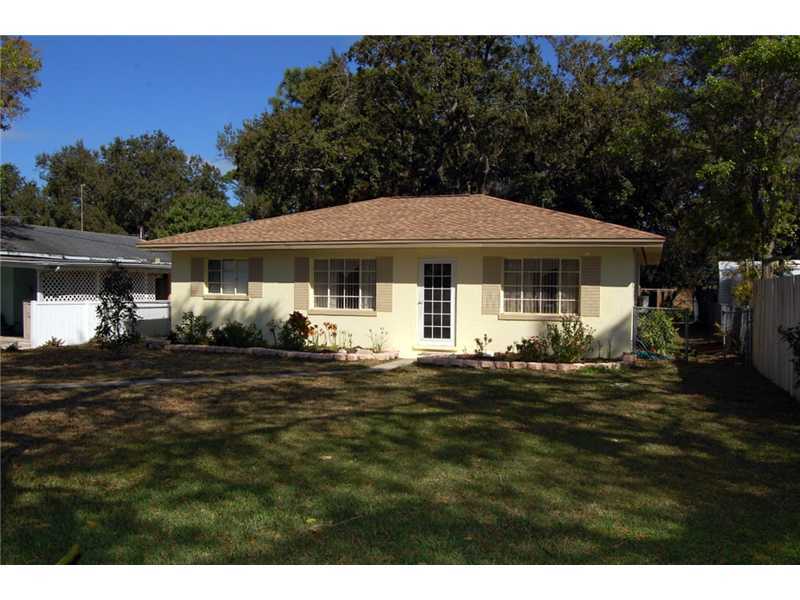 Property Photo: 2441 Adrian Avenue FL 33774