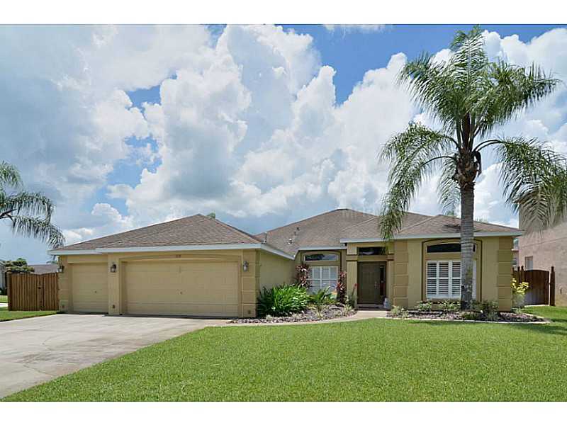 Property Photo:  5129 Whispering Leaf Trail  FL 33596 