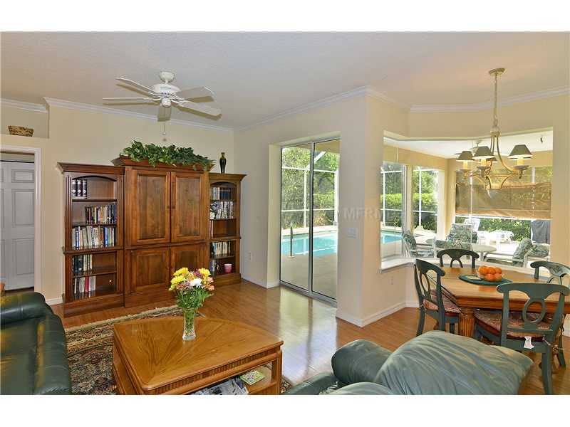 Property Photo: 11702 Winding Woods Way FL 34202