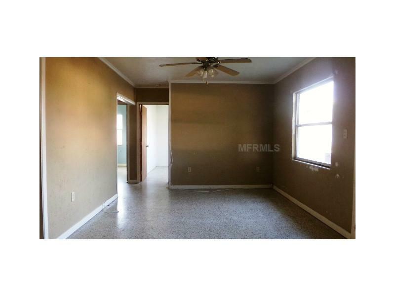 Property Photo:  96 N Maple Street  FL 34223 