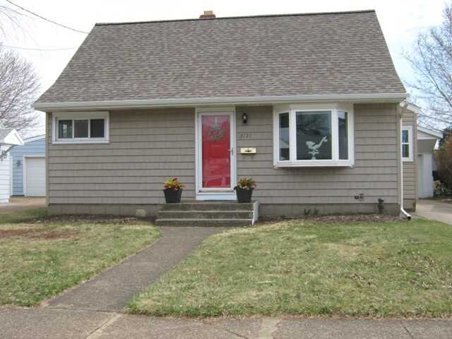 Property Photo: 2121 S Manor Drive PA 16505