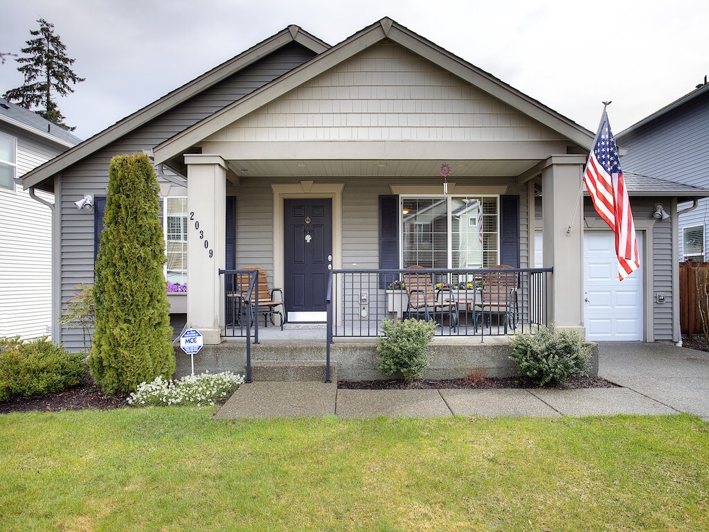Property Photo: 20309 46th Av Ct E WA 98387