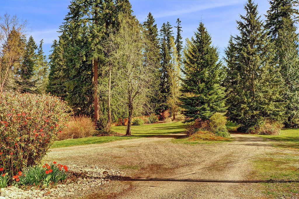 Property Photo: 17502 W Interurban Blvd WA 98296