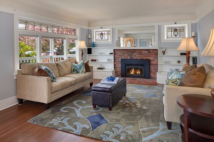 Property Photo:  134 NE 63rd St  WA 98115 