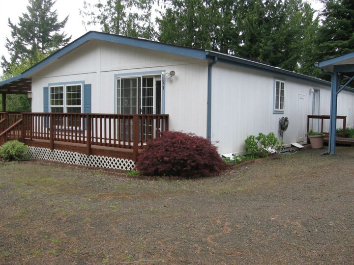 Property Photo:  21 Young Ave  WA 98584 