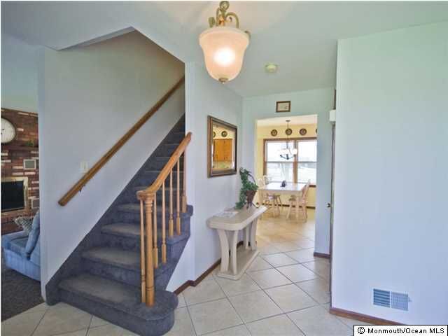 Property Photo:  46 Jefferson Court  NJ 07728 